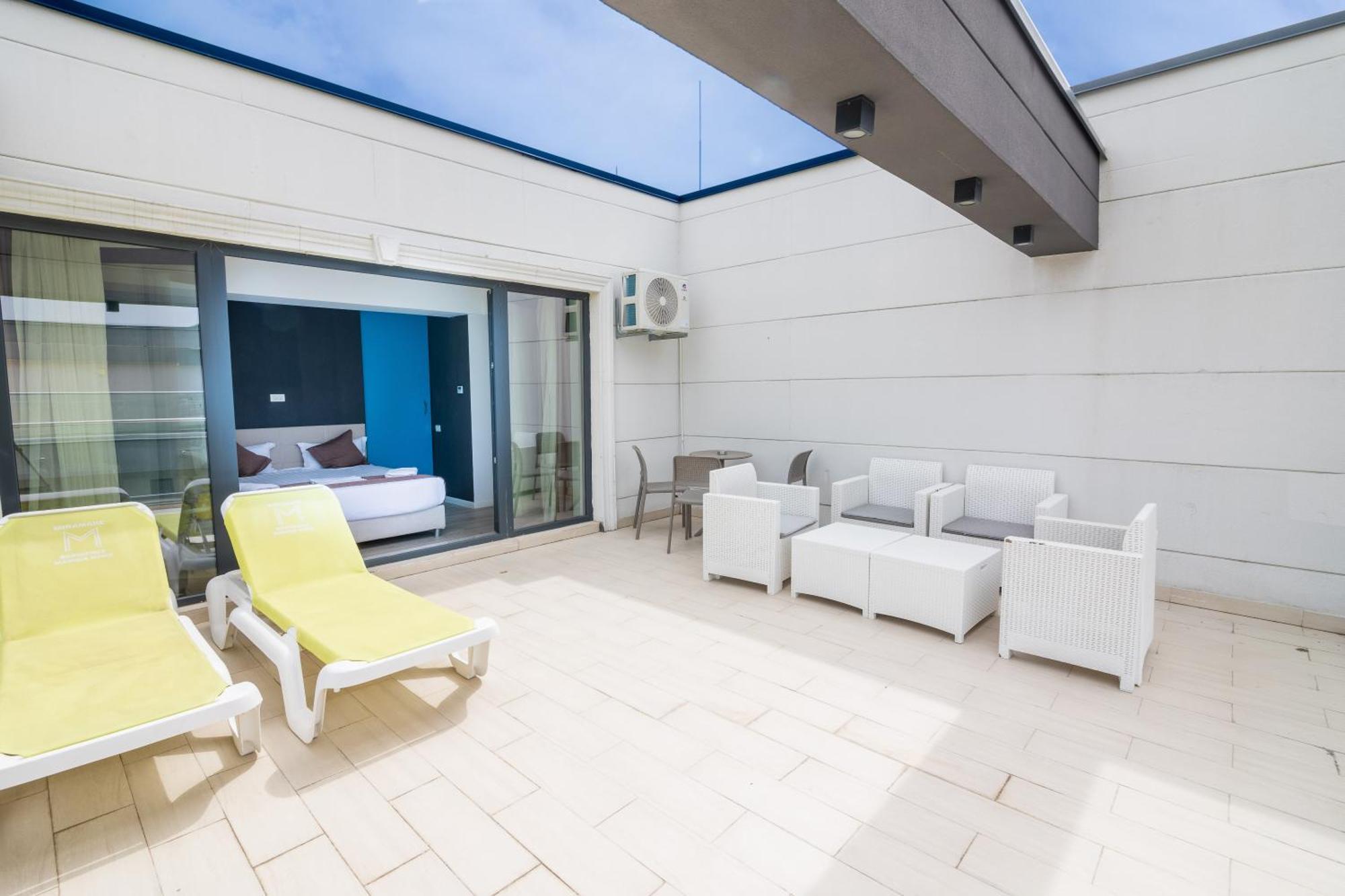 Miramare Residence Aparthotel Navodari Dış mekan fotoğraf