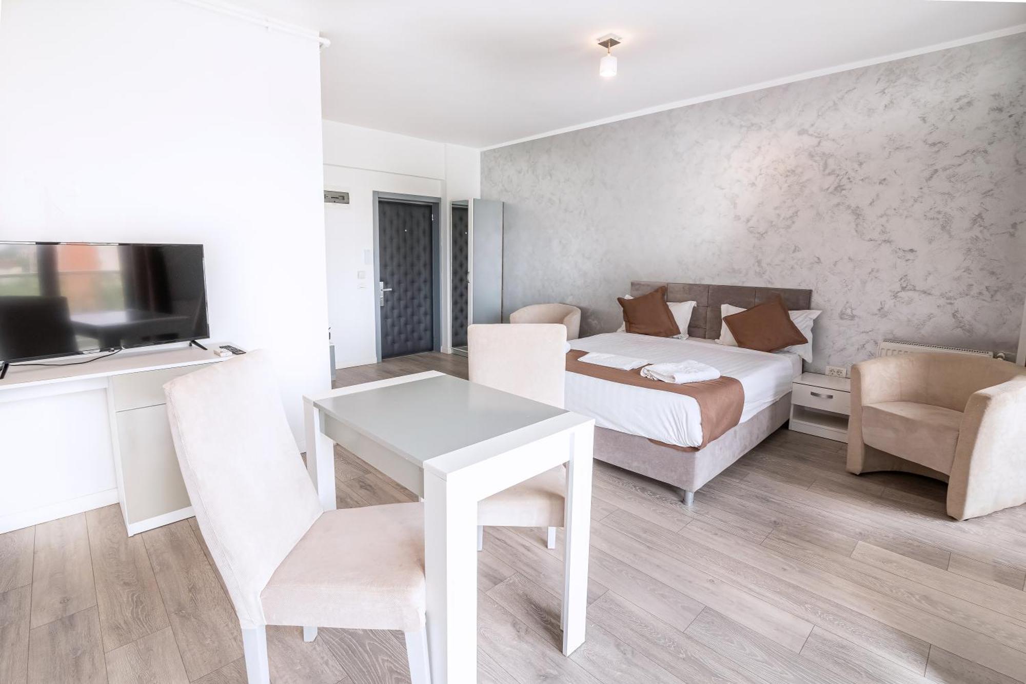Miramare Residence Aparthotel Navodari Dış mekan fotoğraf