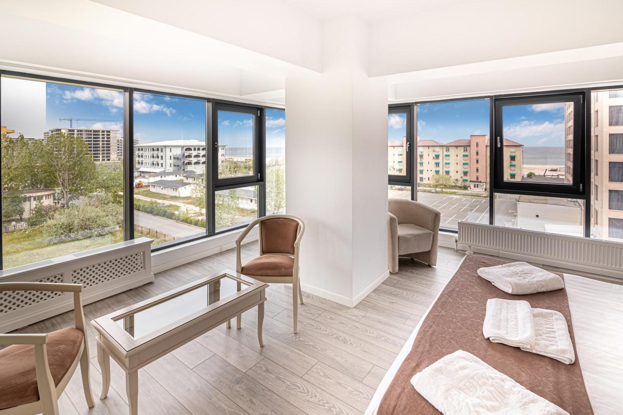 Miramare Residence Aparthotel Navodari Dış mekan fotoğraf