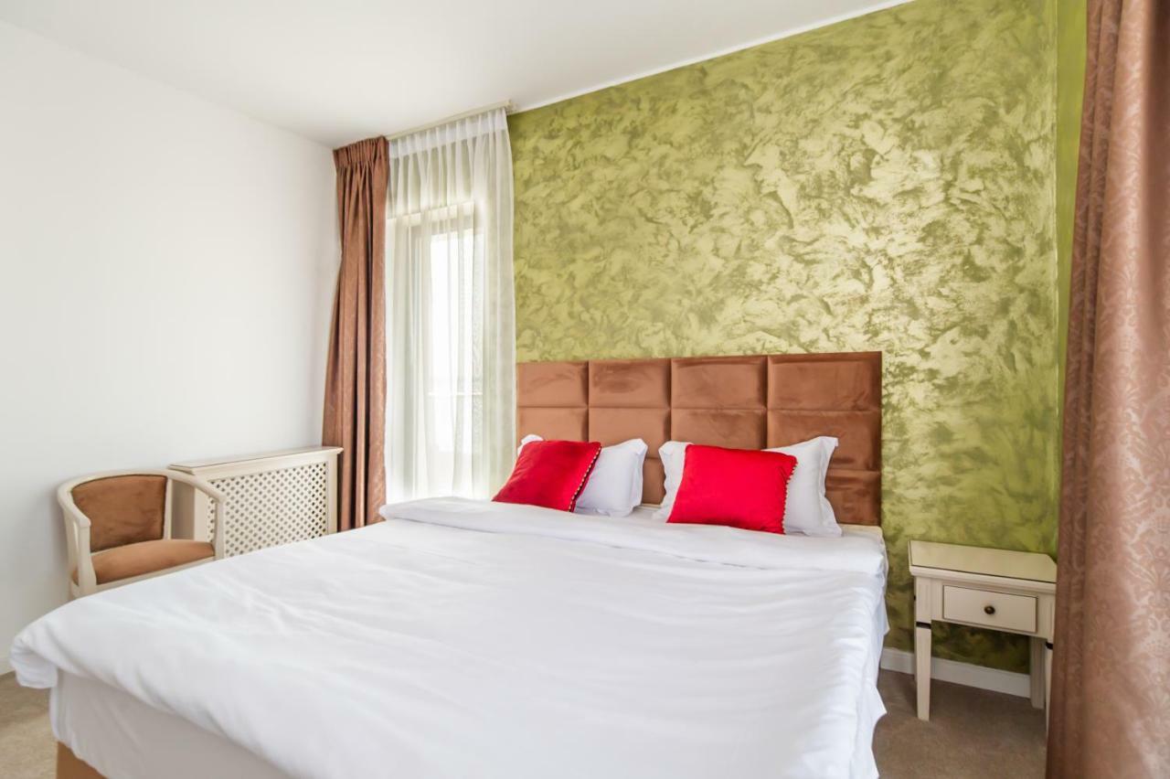 Miramare Residence Aparthotel Navodari Dış mekan fotoğraf