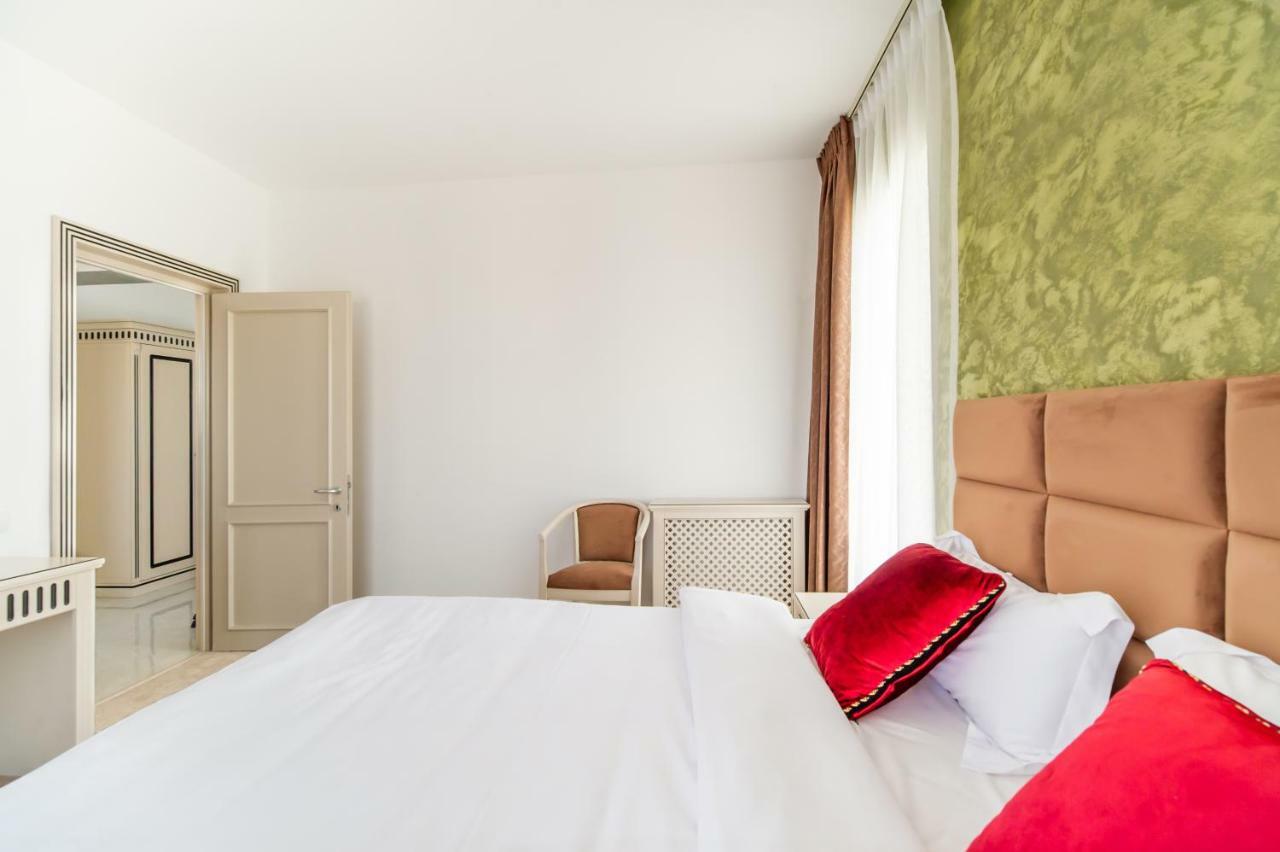 Miramare Residence Aparthotel Navodari Dış mekan fotoğraf