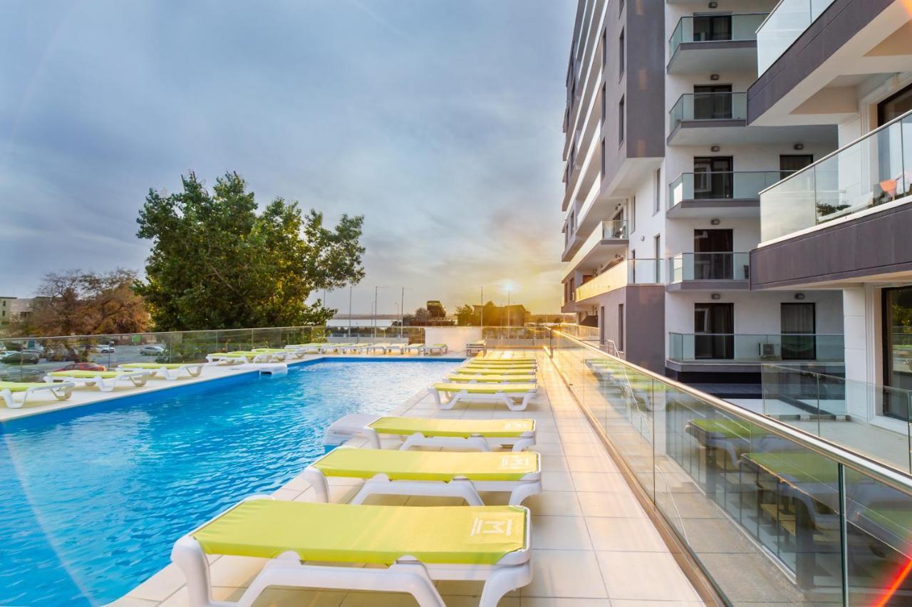 Miramare Residence Aparthotel Navodari Dış mekan fotoğraf